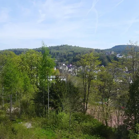 Vulkaneifel-ferienwohnungen Am Felsenpfad Apartment *