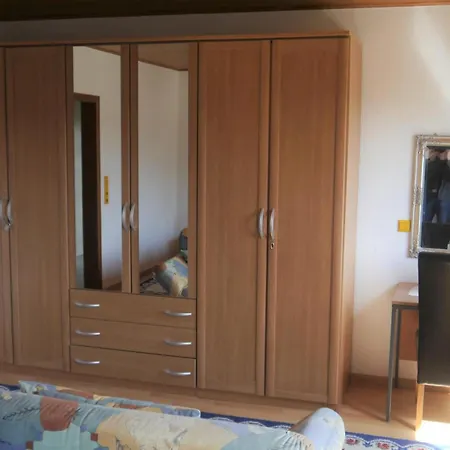 Apartment Vulkaneifel-ferienwohnungen Am Felsenpfad