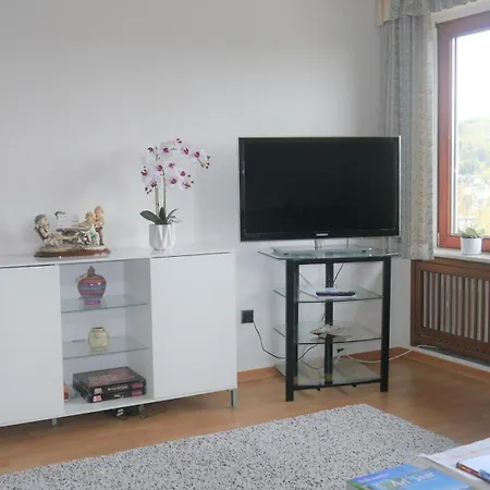 Vulkaneifel-ferienwohnungen Am Felsenpfad Apartment *