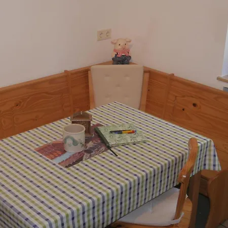 Vulkaneifel-ferienwohnungen Am Felsenpfad Apartment