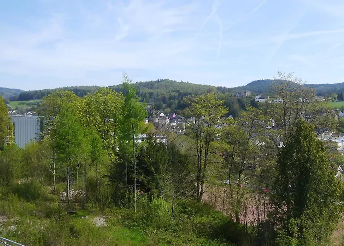Vulkaneifel-ferienwohnungen Am Felsenpfad Appartement *